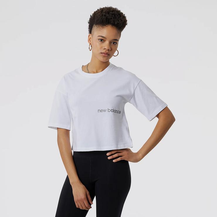 New Balance Essentials Kadın Beyaz T-Shirt