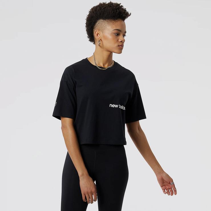 New Balance Essentials Kadın Siyah T-Shirt