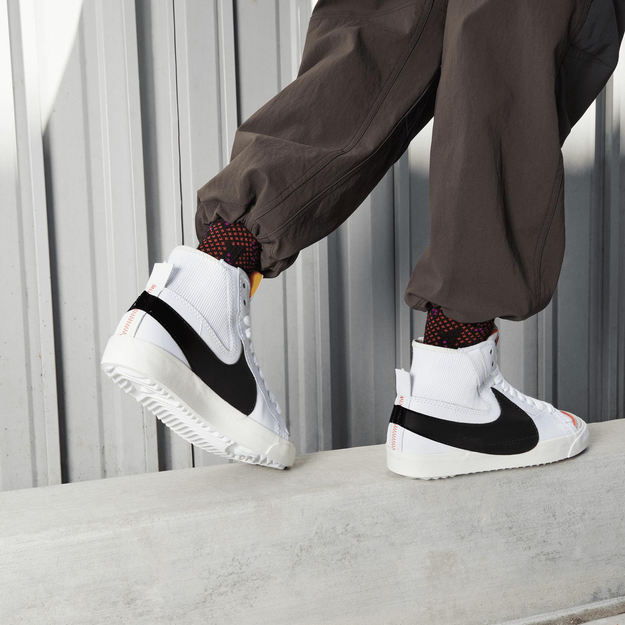  Nike Blazer Mid '77 Jumbo Erkek Beyaz Spor Ayakkabı